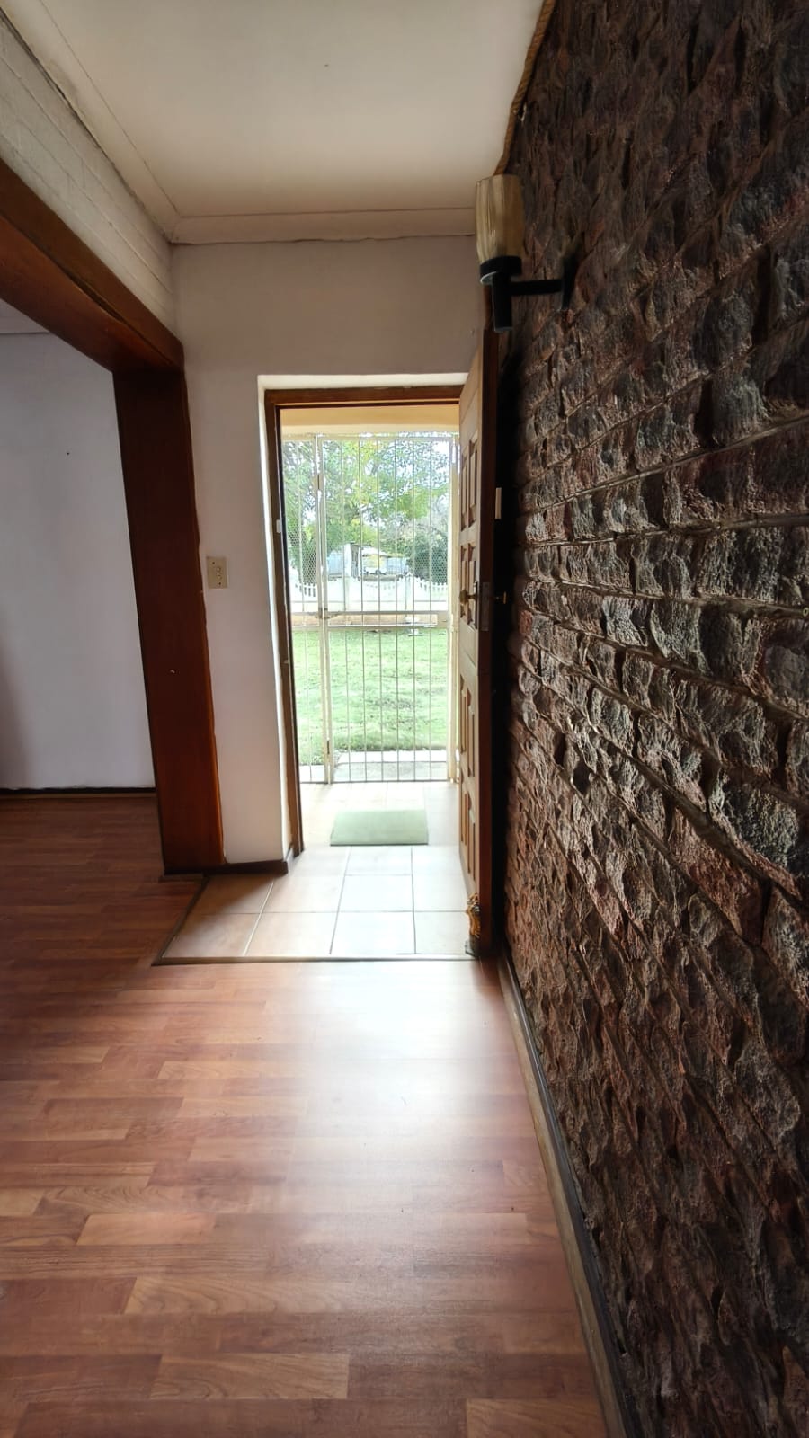 5 Bedroom Property for Sale in Hennenman Free State